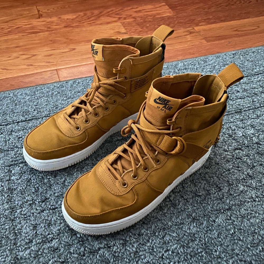 Sf Air Force 1 mid size 8